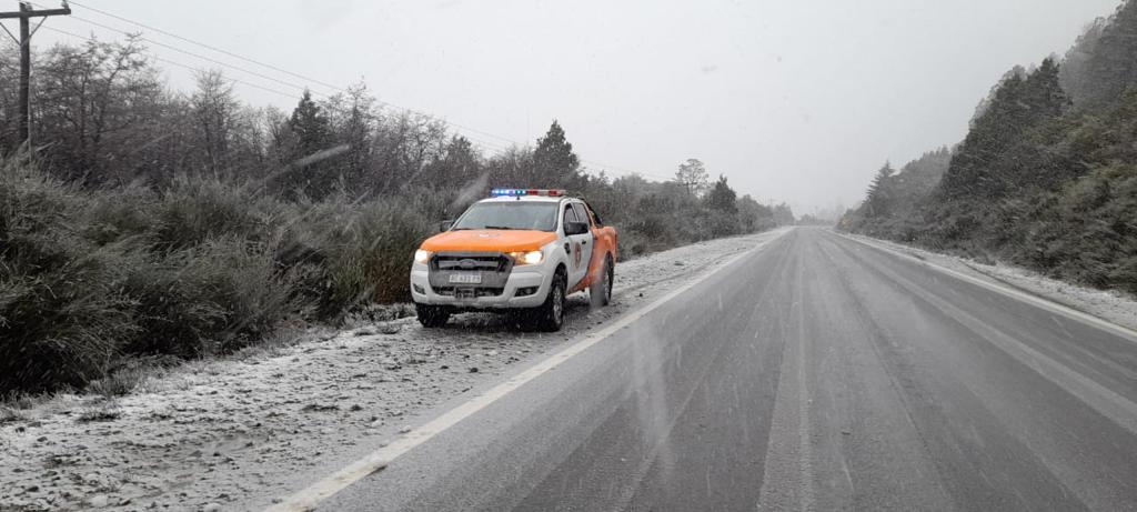 Protección Civil realiza trabajos de asistencia y prevención debido a las nevadas en la Zona Andina